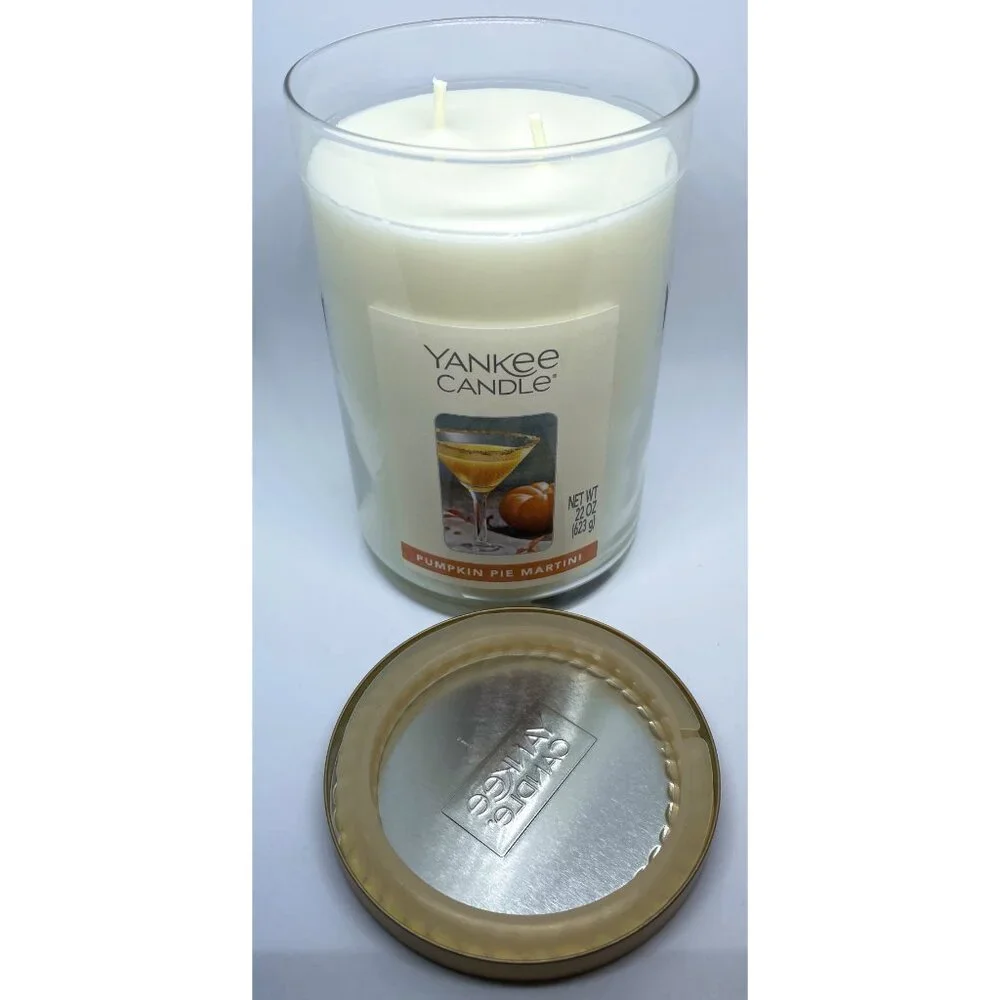 YANKEE CANDLE Pumpkin Pie Martini 22oz Large Jar Tumbler Candle 2-Wick Spice - Picture 6 of 8